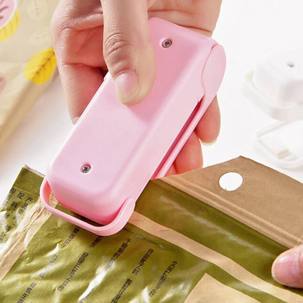Mini Plastic Bag Sealer – Portable Heat Sealing Machine, Battery Operated (1 Pc)